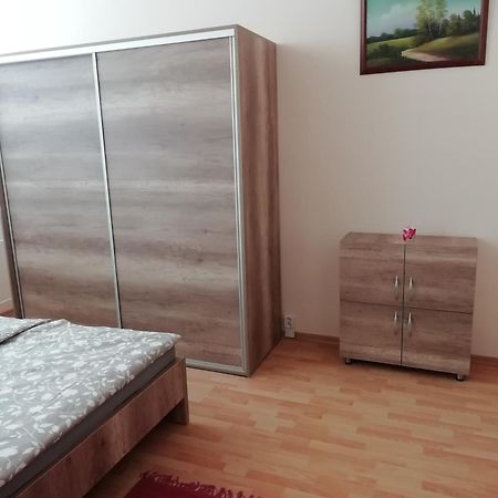 Apartman Lux Прешов Экстерьер фото