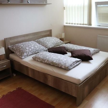 Apartman Lux Прешов Экстерьер фото