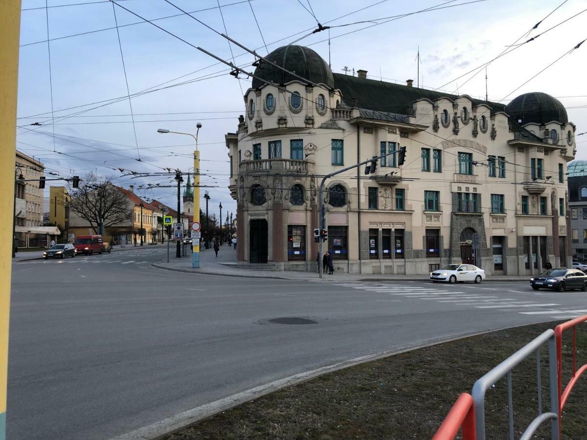 Apartman Lux Прешов Экстерьер фото