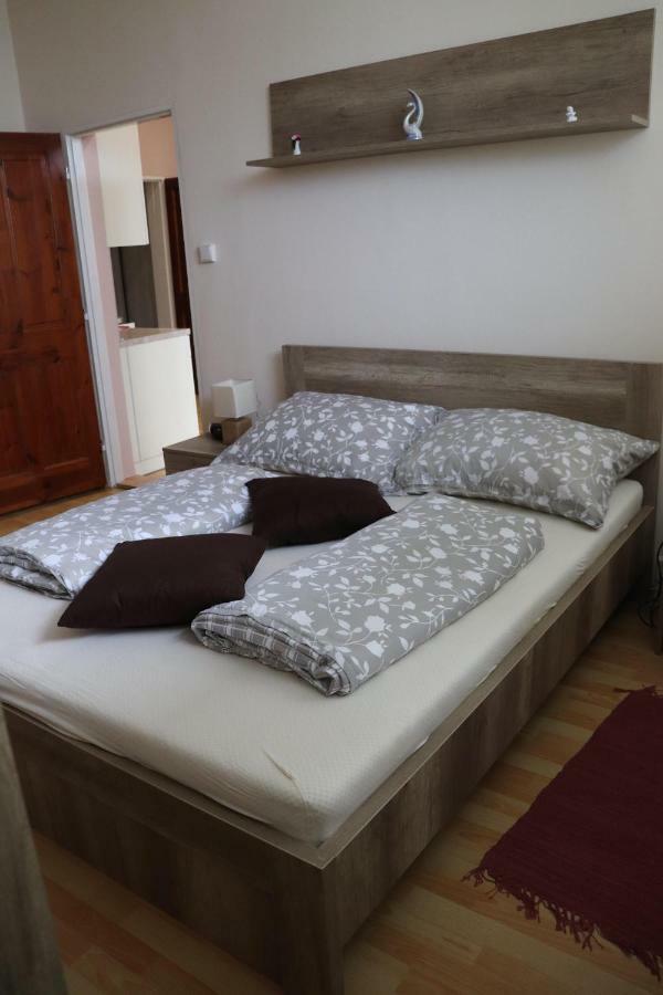 Apartman Lux Прешов Экстерьер фото