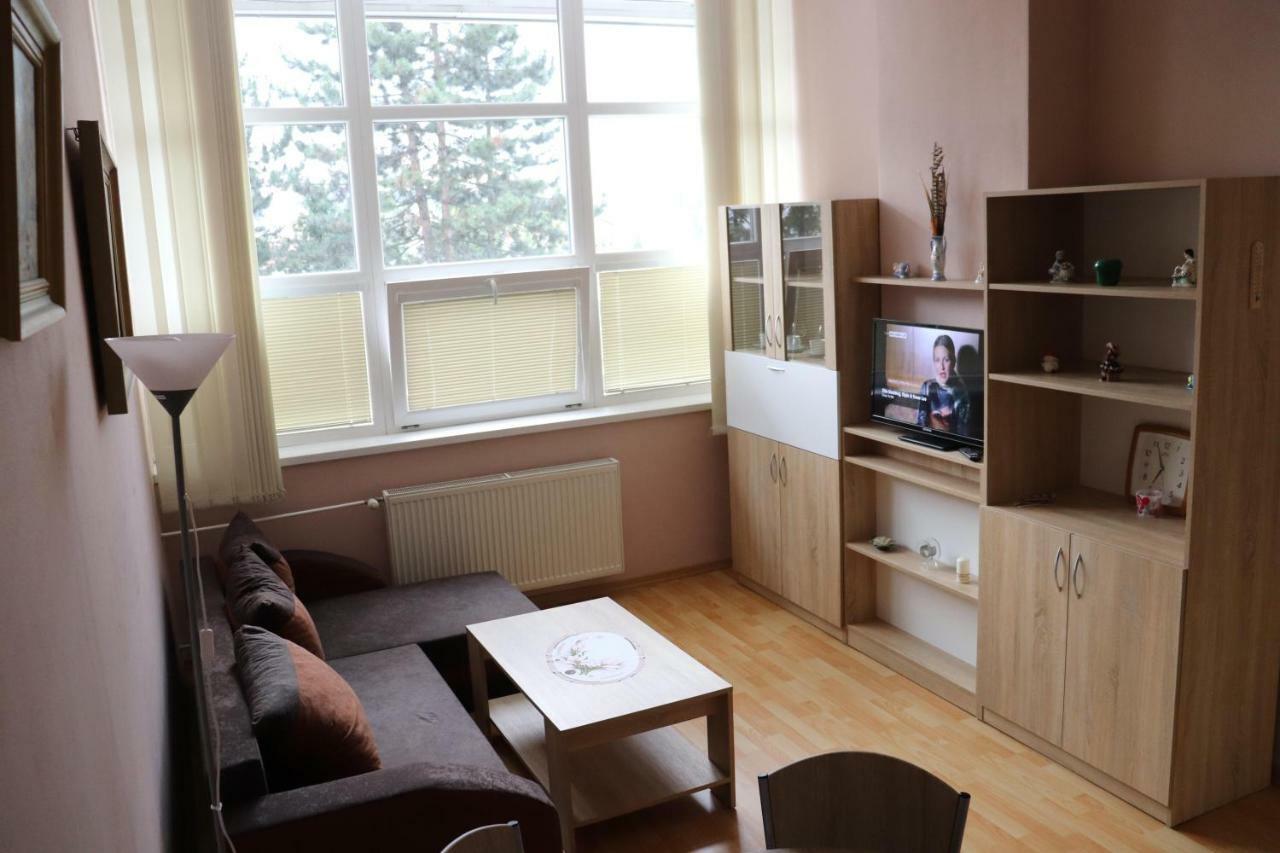 Apartman Lux Прешов Экстерьер фото
